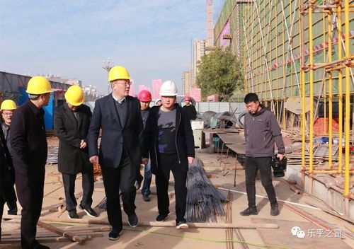 高翔一行首先来到塔山工业园中盛化工,与企业相关负责了解企业安全